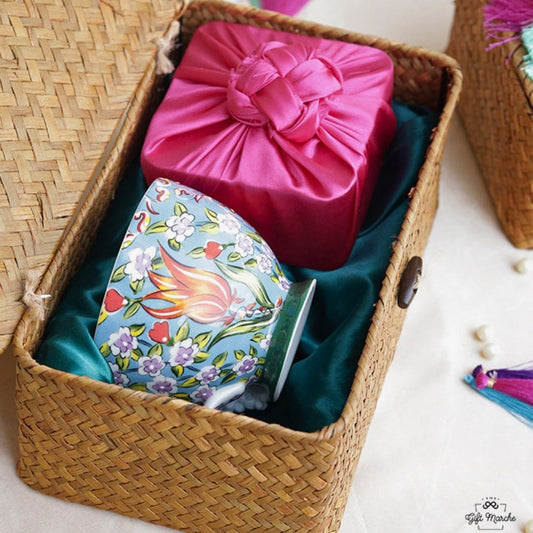 Handcrafted Hamper