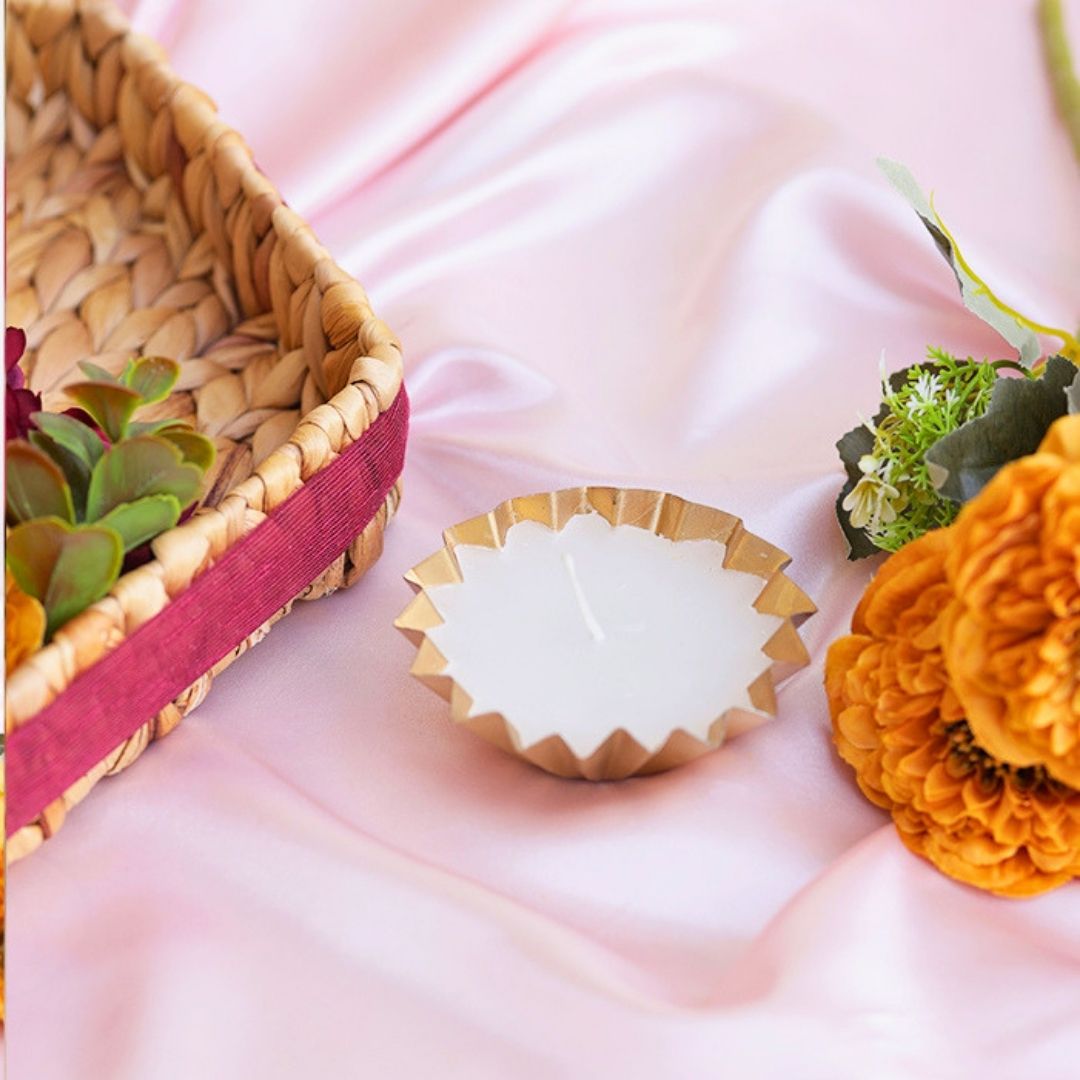 Diwali Glow – Elegant Floral Gift Basket