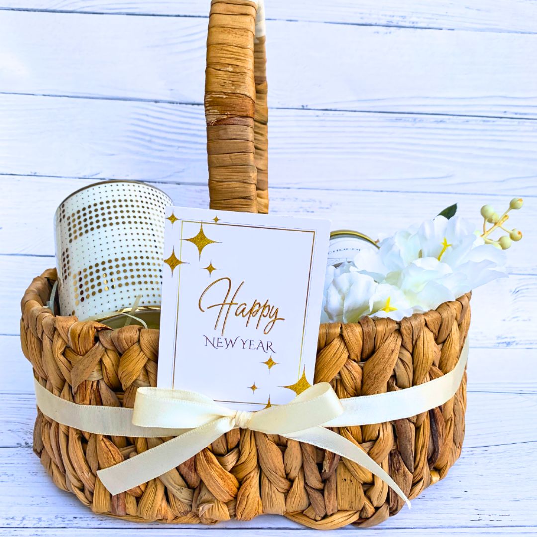 White Classy New Year Gift Hamper