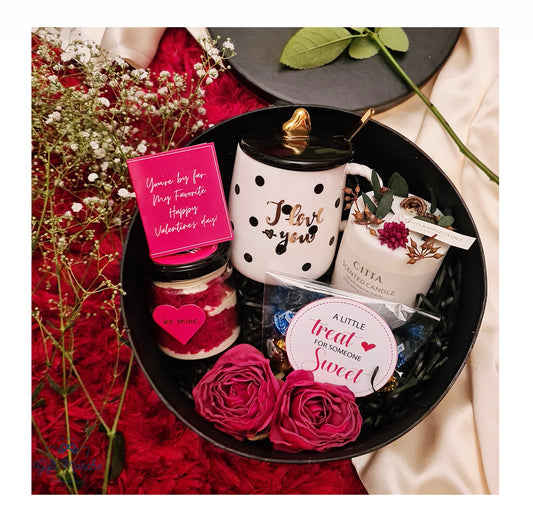 Sweet Love Indulgence Gift Hamper